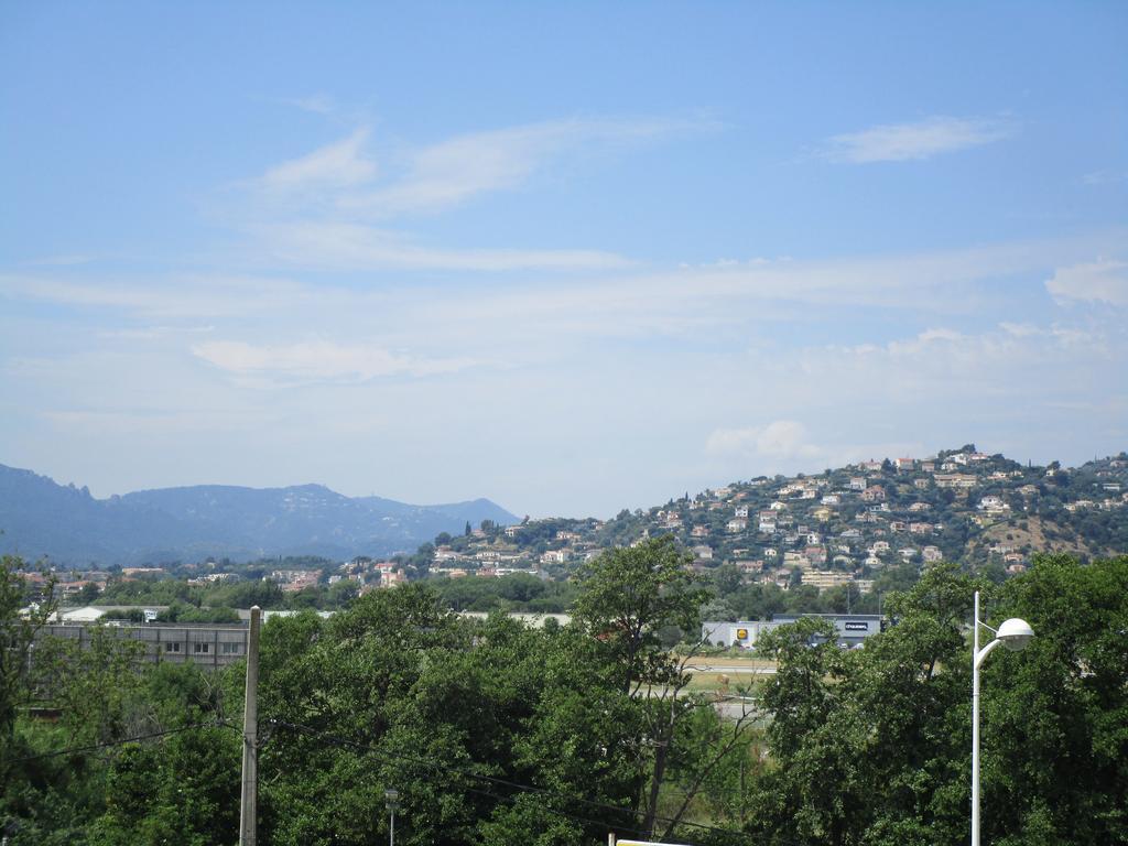 Hotel Les Tourrades Cannes Ngoại thất bức ảnh