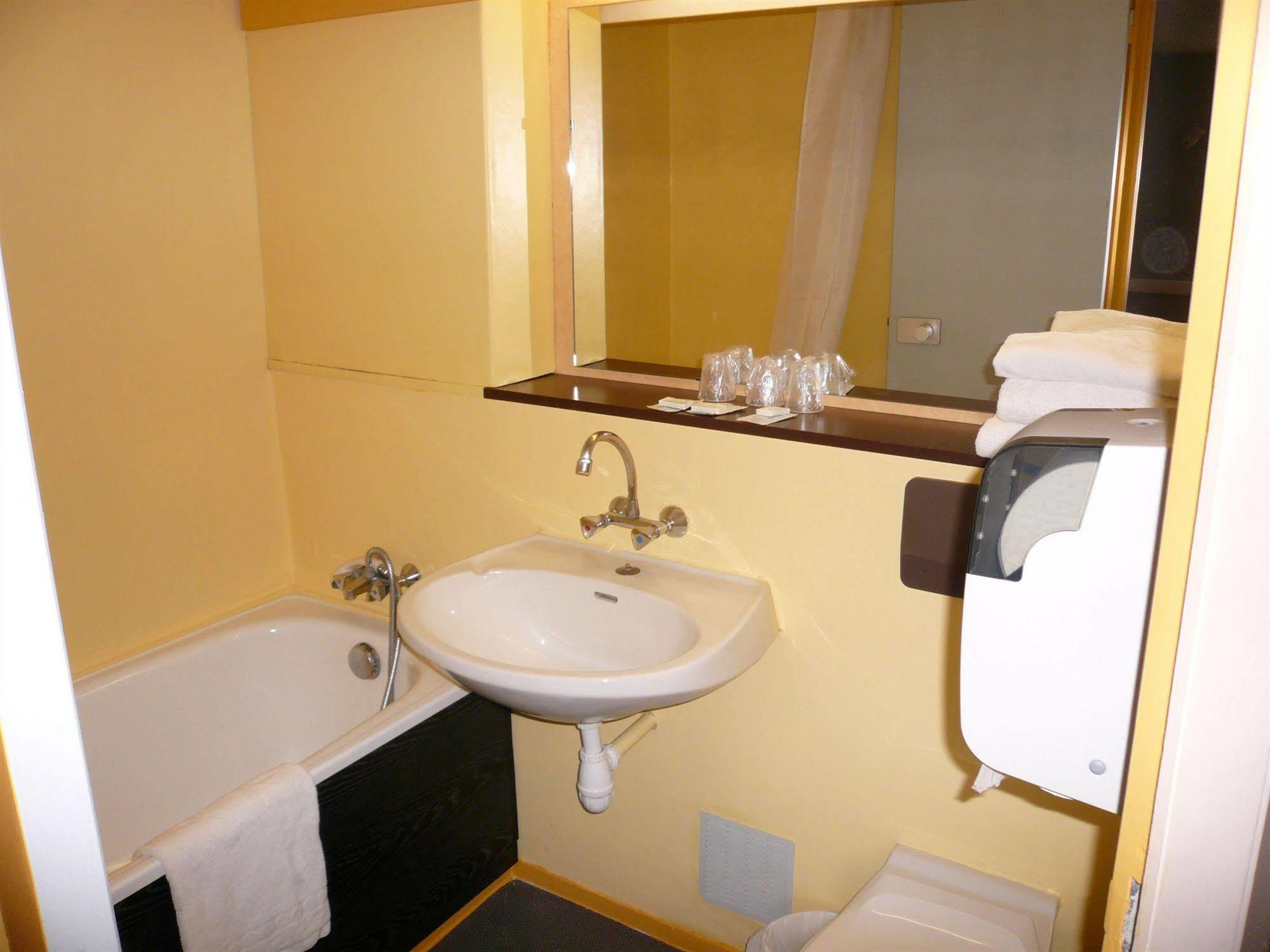 Hotel Les Tourrades Cannes Ngoại thất bức ảnh